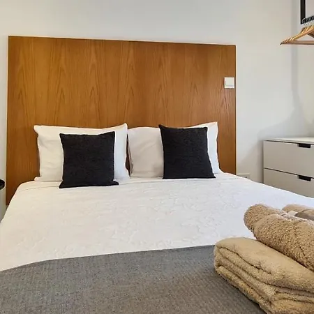 Phaedrus Living: Seaside Luxury Flat Lighthouse 69 * Pafos