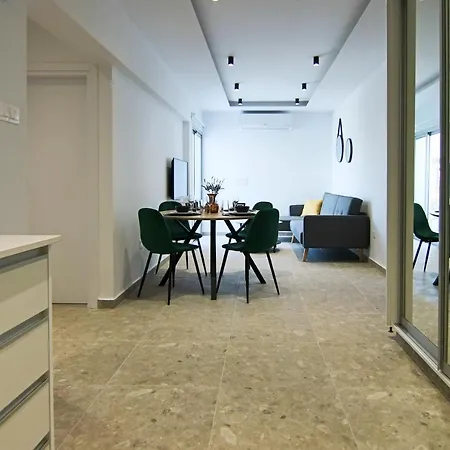 Phaedrus Living: Seaside Luxury Flat Lighthouse 69 * بافوس